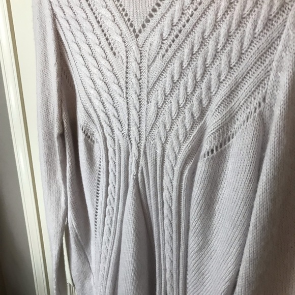 Super soft lilac / lavender sweater. Like cashmere - Picture 2 of 4